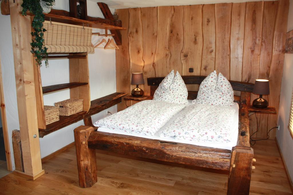 Am Ruebenkeller Bed & Breakfast Binzenbach Phòng bức ảnh
